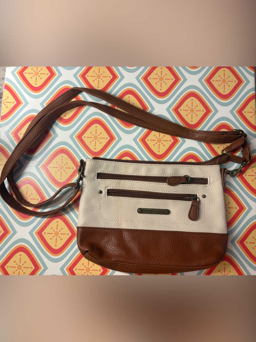 Stone Mountain Crossbody Shoulder Bag in White and Brown 🌵 - Picture 1 of 10